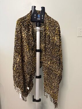 Versatile Leopard Print Shawl Scarf or sarong - Women Accessories